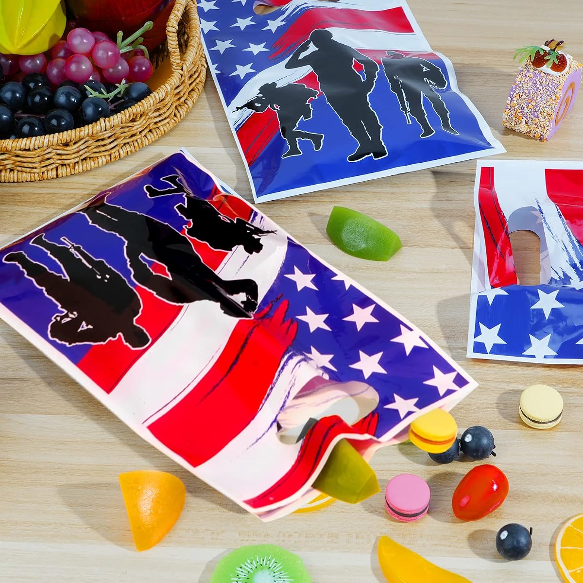 Patriotic Party Decorations, 50 pack view 4